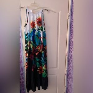 Signature Collection brand. Only worn once and hand washed right after.